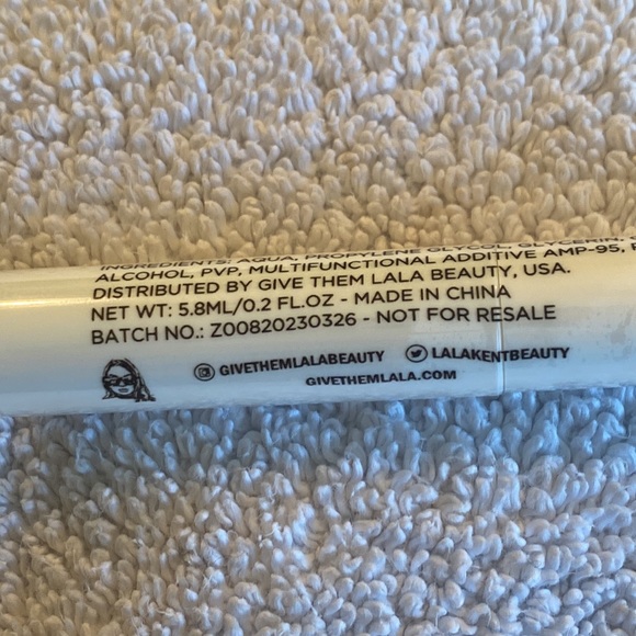 Give Them Lala Beauty Clear Brow Gel - Picture 6 of 6